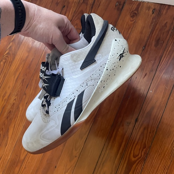 Reebok Lifters - Picture 3 of 3